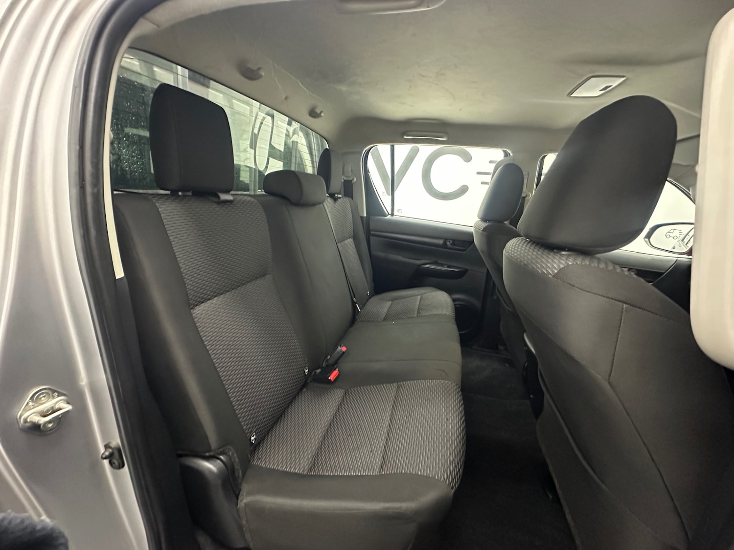 Used Toyota Hilux 2020 for sale - 77136914: Photo 25