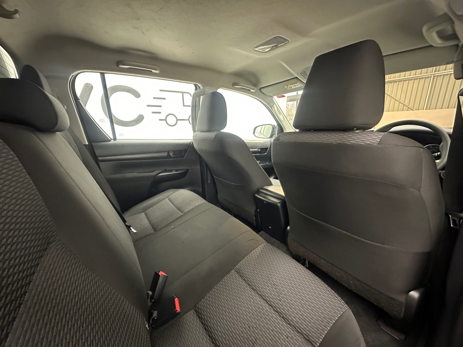 Used Toyota Hilux 2020 for sale - 77136914: Photo 26