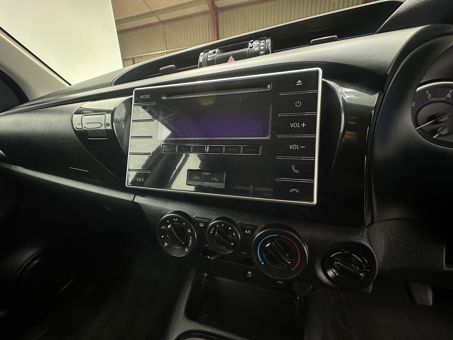 Used Toyota Hilux 2020 for sale - 77136914: Photo 32