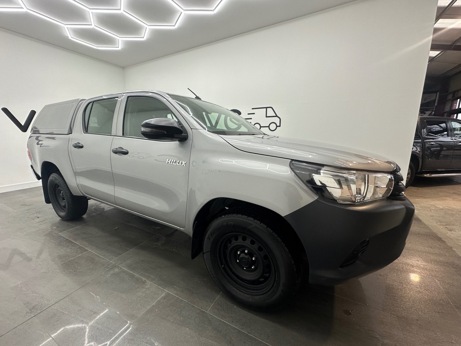 Used Toyota Hilux 2020 for sale - 77136914: Photo 37