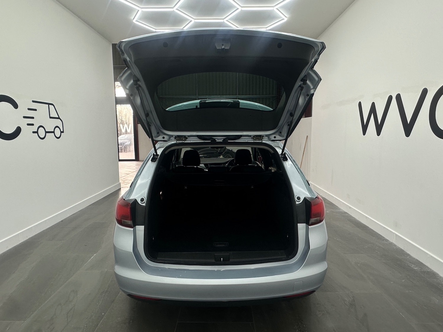 Used Vauxhall Astra 2019 for sale - 77195724: Photo 11