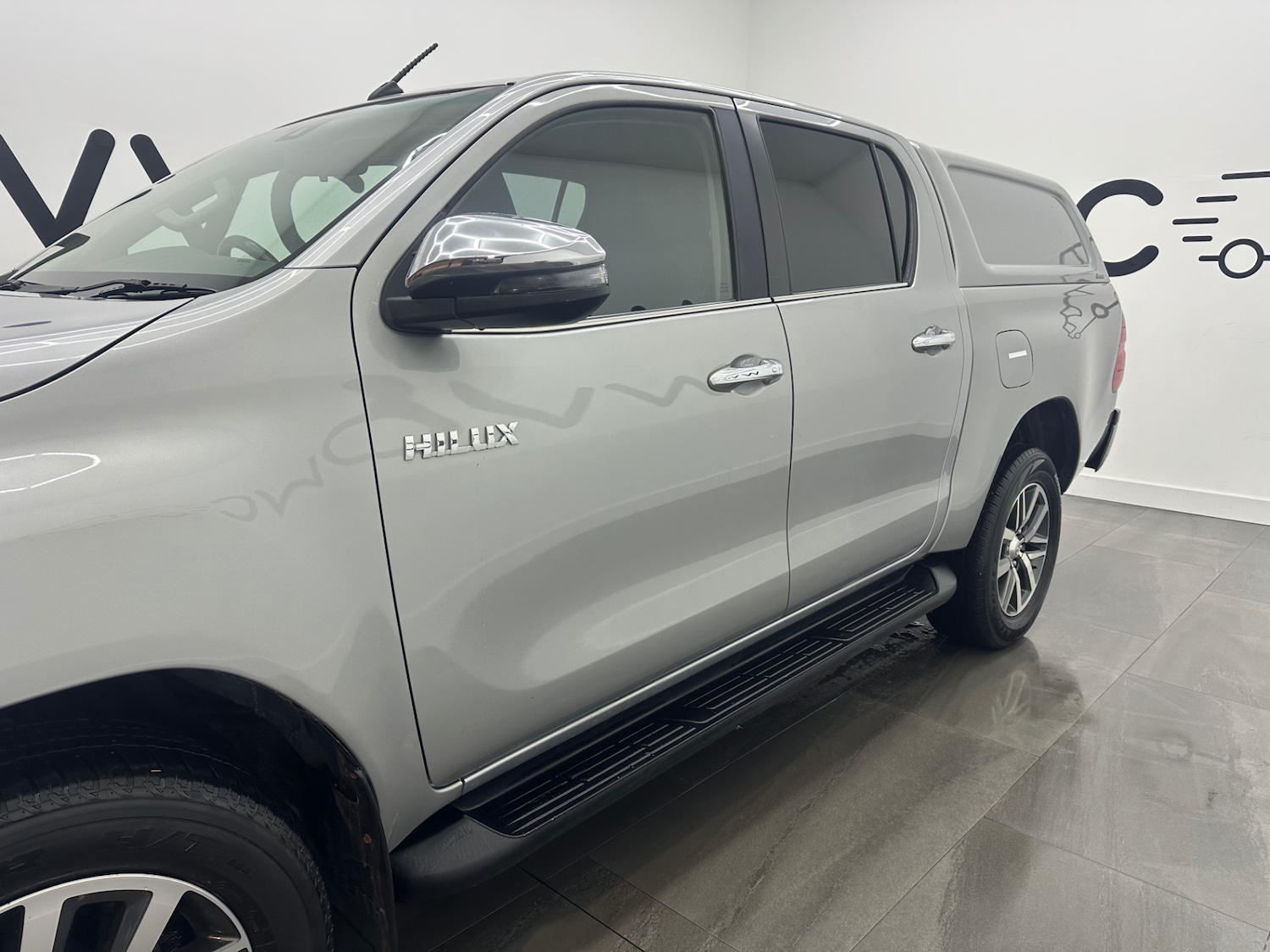 Used Toyota Hilux 2018 for sale - 77000856: Photo 6