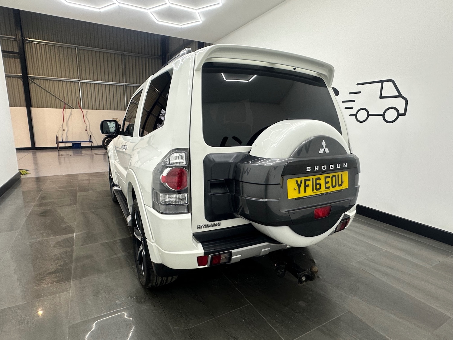 Used Mitsubishi Shogun 2016 for sale - 77601865: Photo 10