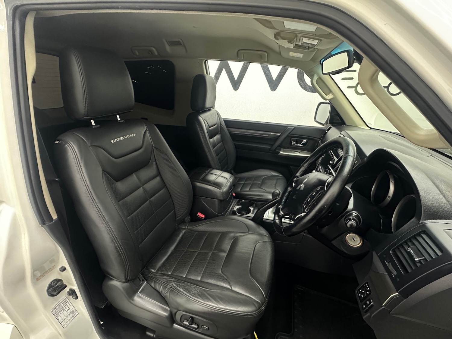 Used Mitsubishi Shogun 2016 for sale - 77601865: Photo 20