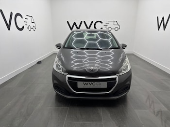 Used Peugeot 208 2018 for sale - 76720084: Photo