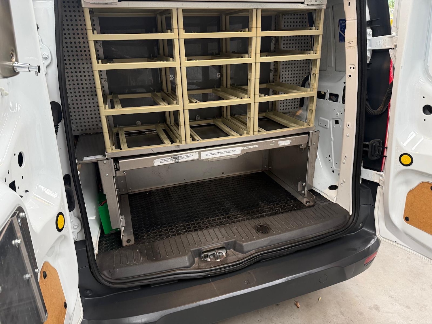 Used Ford Transit Connect 2014 for sale - 76637856: Photo 11