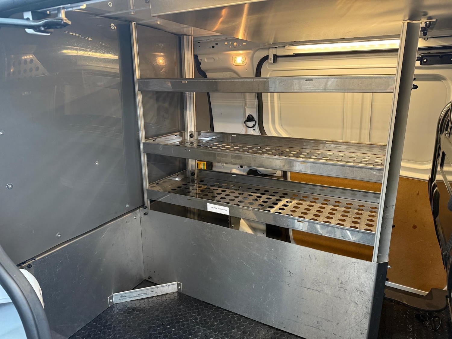 Used Ford Transit Connect 2014 for sale - 76637856: Photo 13