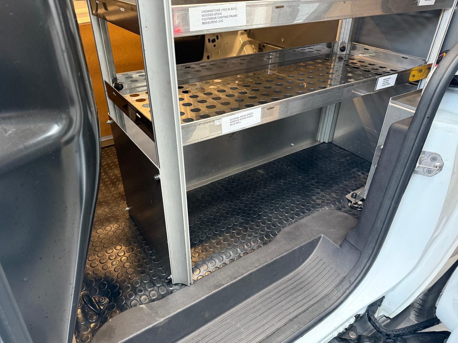 Used Ford Transit Connect 2014 for sale - 76637856: Photo 15