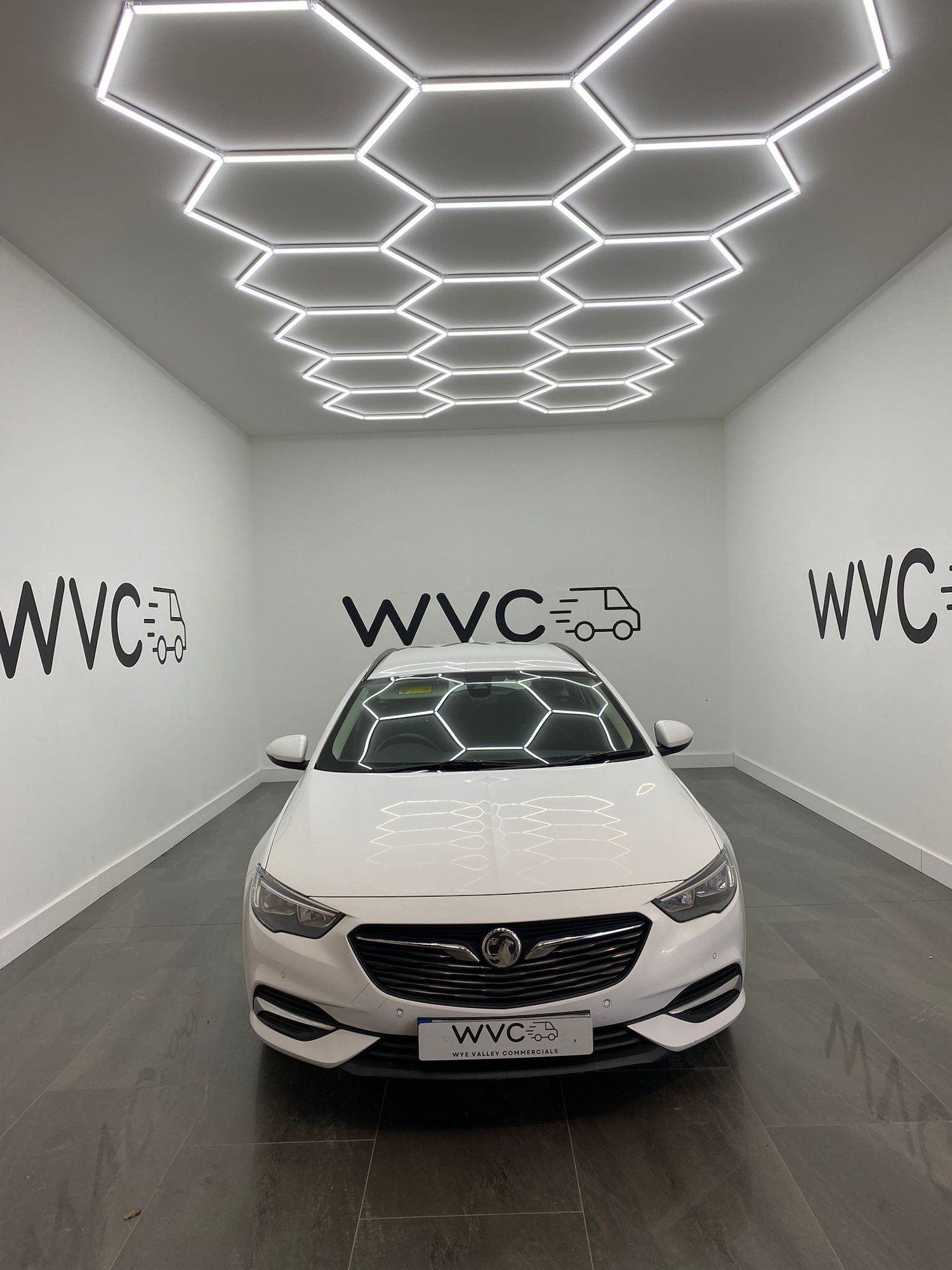 Used Vauxhall Insignia 2018 for sale - 76673125: Photo 9