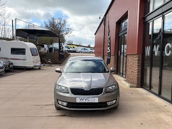 Used Skoda Octavia 2014 for sale - 77902762: Photo