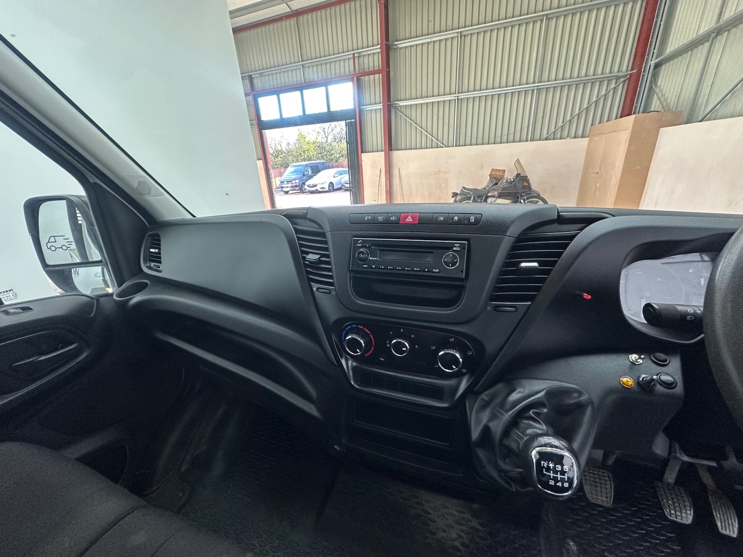 Used Iveco Daily 2016 for sale - 76649993: Photo 18