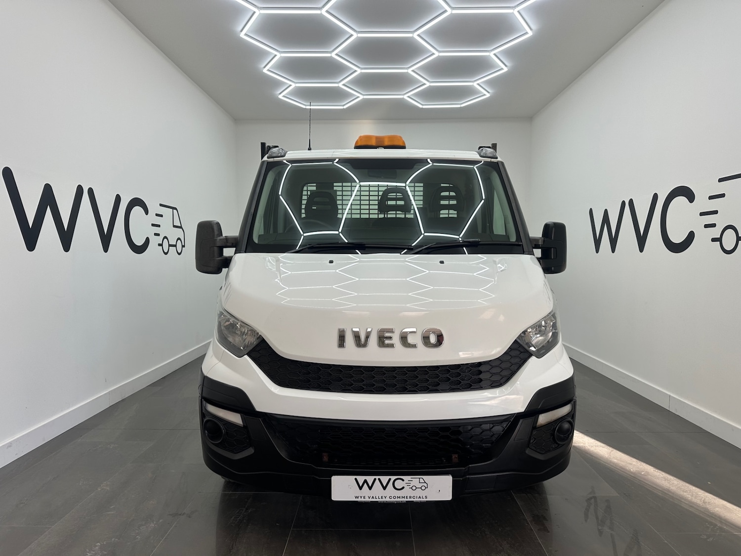 Used Iveco Daily 2016 for sale - 76649993: Photo 2