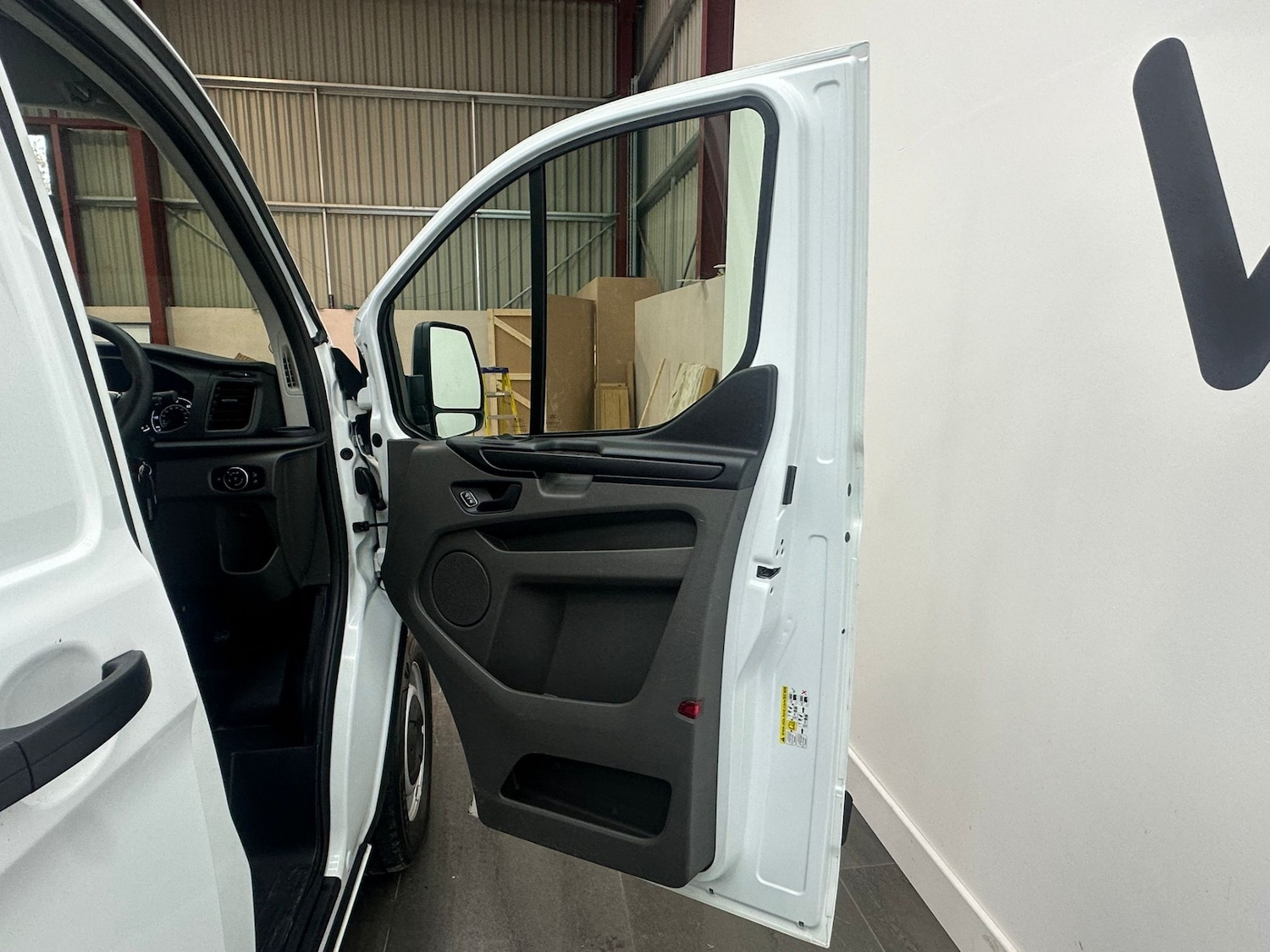 Used Ford Transit Custom 2019 for sale - 76626071: Photo 22