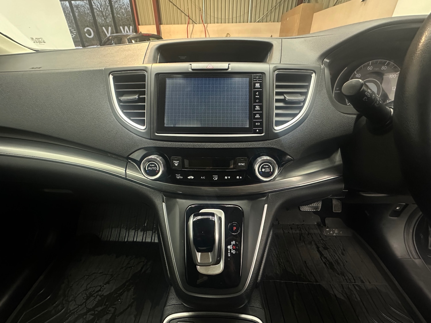 Used Honda CR-V 2017 for sale - 77032832: Photo 28
