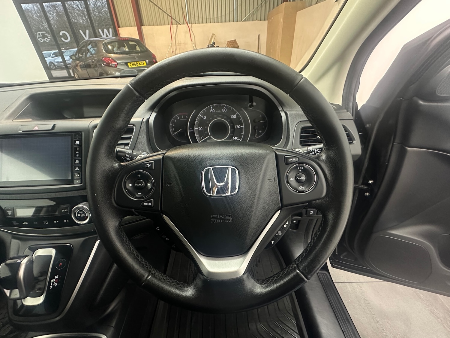 Used Honda CR-V 2017 for sale - 77032832: Photo 30