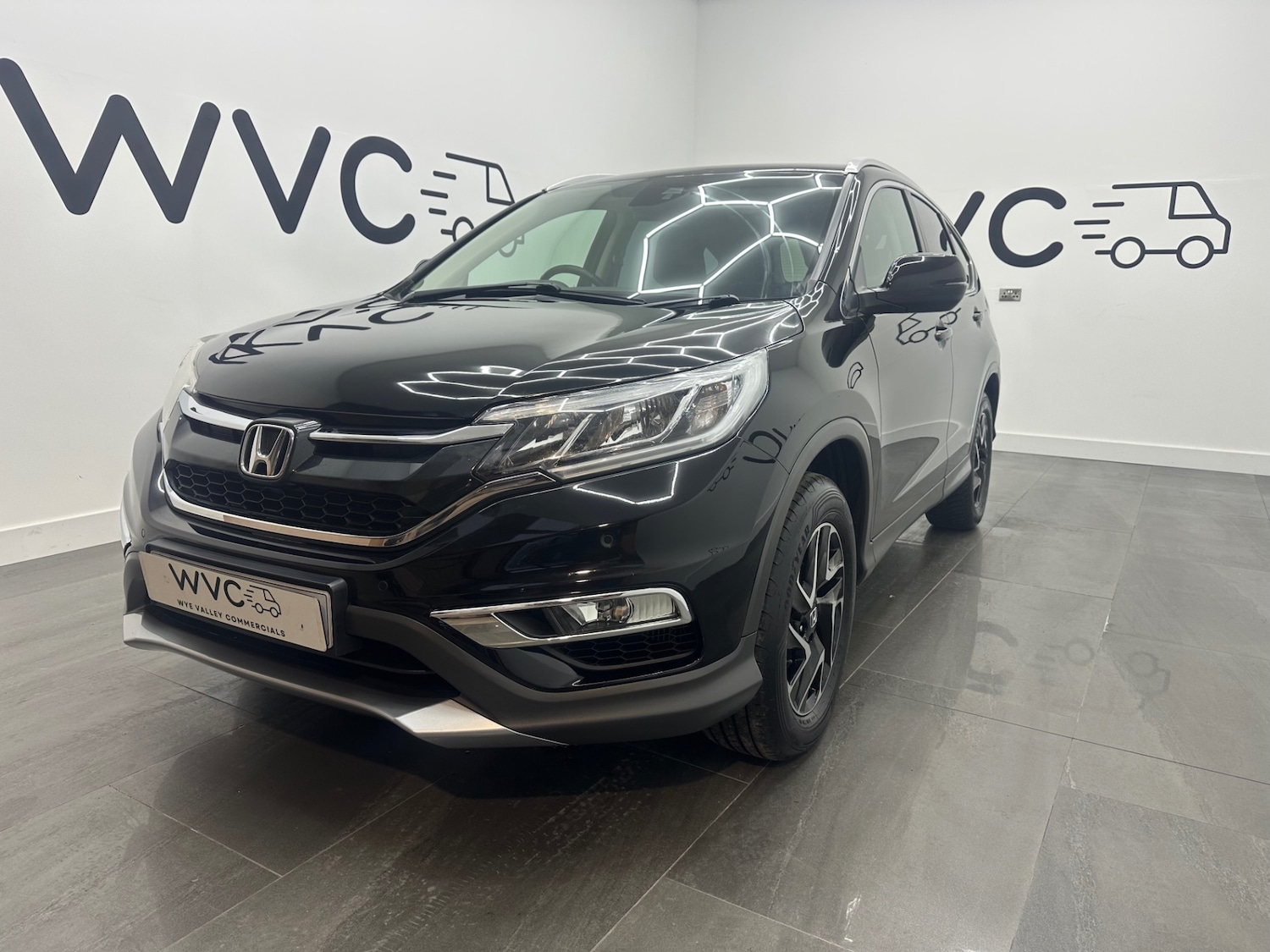 Used Honda CR-V 2017 for sale - 77032832: Photo 4