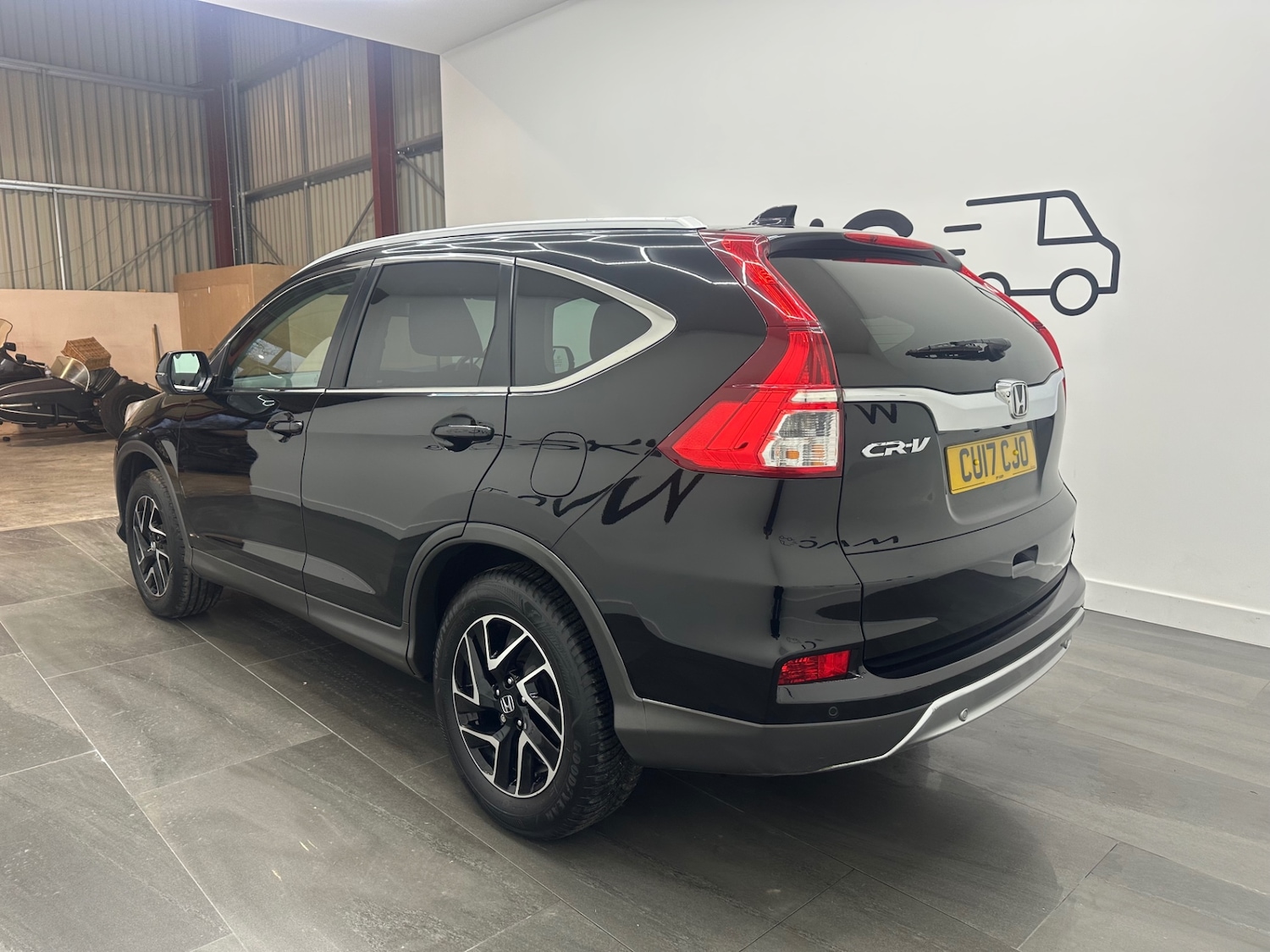 Used Honda CR-V 2017 for sale - 77032832: Photo 8