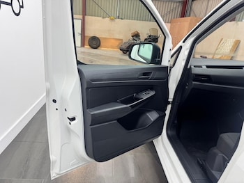 Used Volkswagen Caddy 2021 for sale - 76637318: Photo