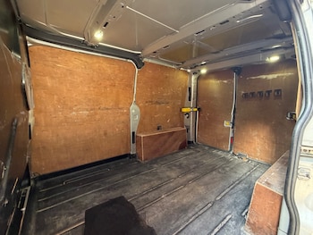 Used Ford Transit Custom 2016 for sale - 79545269: Photo