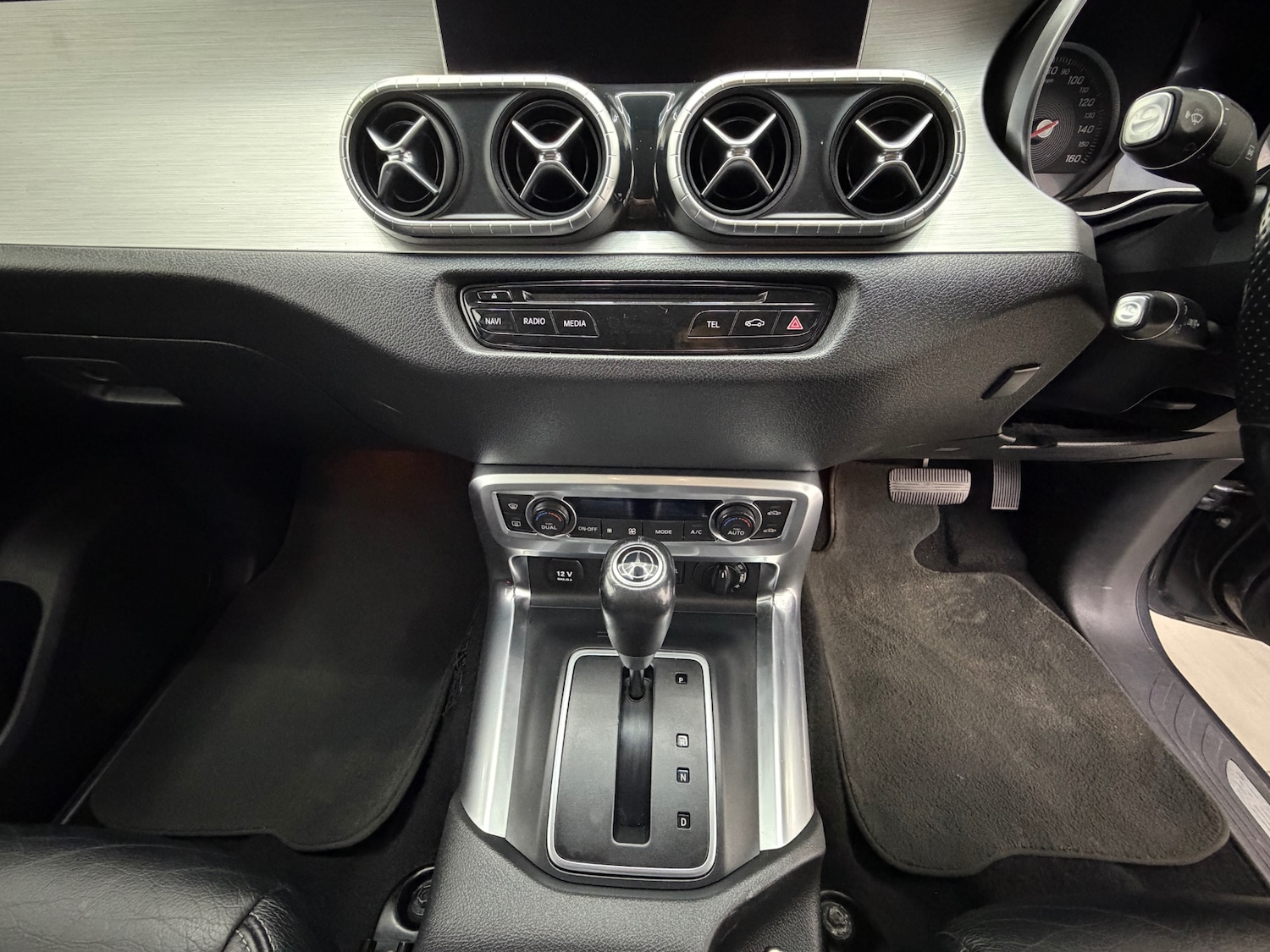 Used Mercedes-Benz X Class 2018 for sale - 76638678: Photo 30