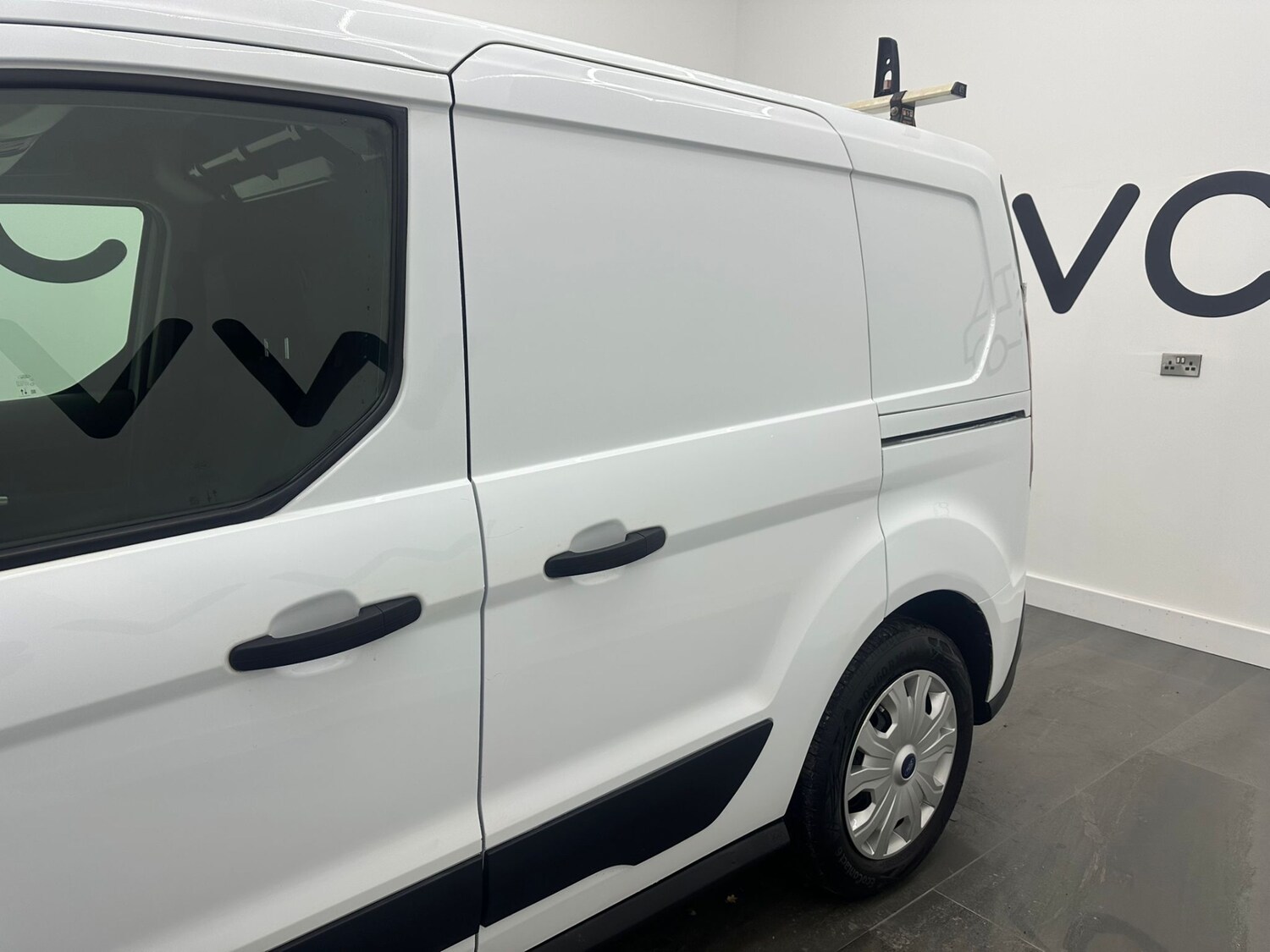 Used Ford Transit Connect 2021 for sale - 76627049: Photo 6