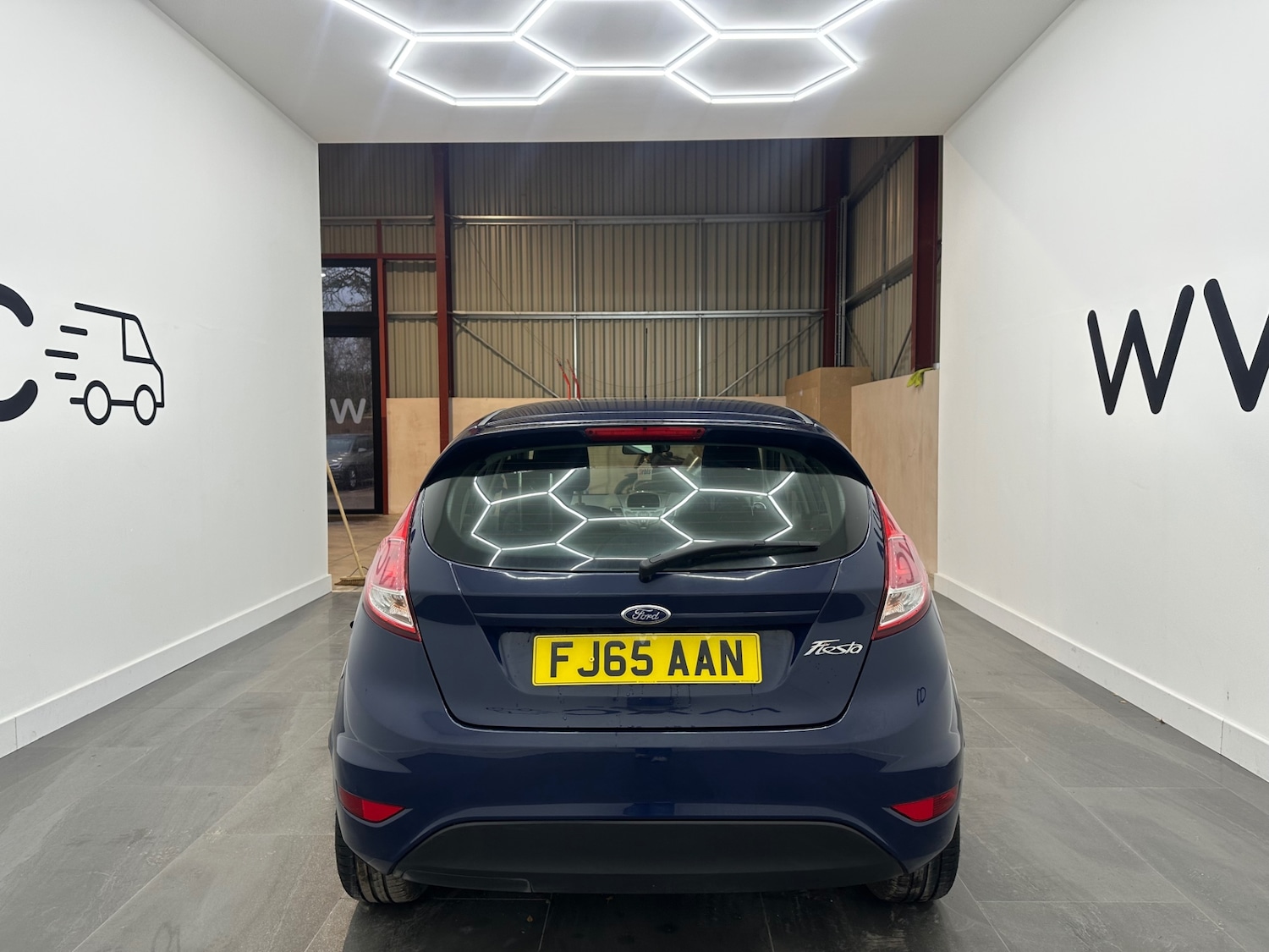 Used Ford Fiesta 2015 for sale - 76858631: Photo 12