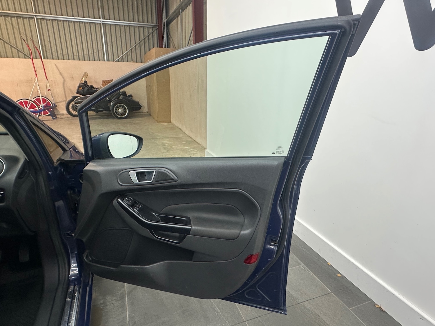 Used Ford Fiesta 2015 for sale - 76858631: Photo 19