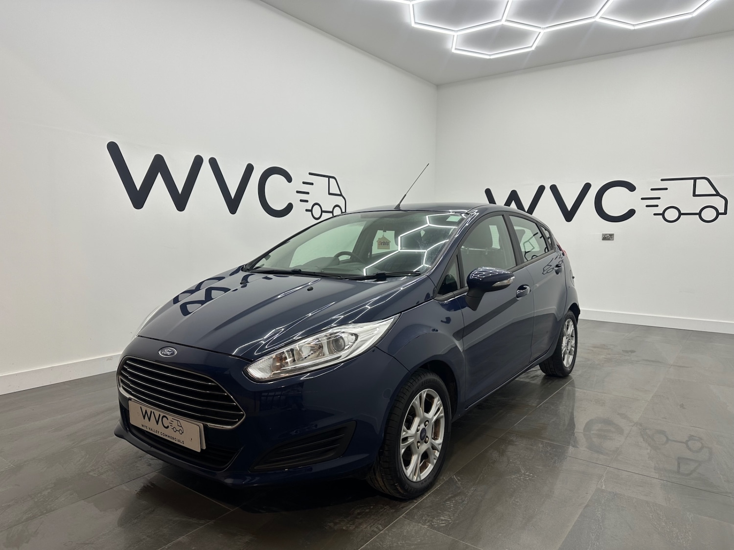 Used Ford Fiesta 2015 for sale - 76858631: Photo 3