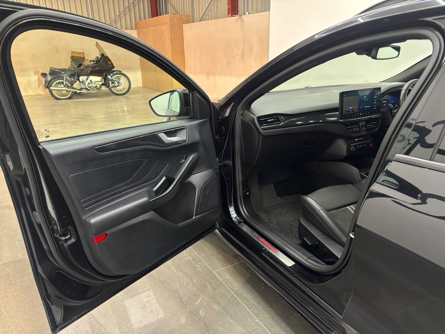 Used Ford Focus 2022 for sale - 76673166: Photo 11