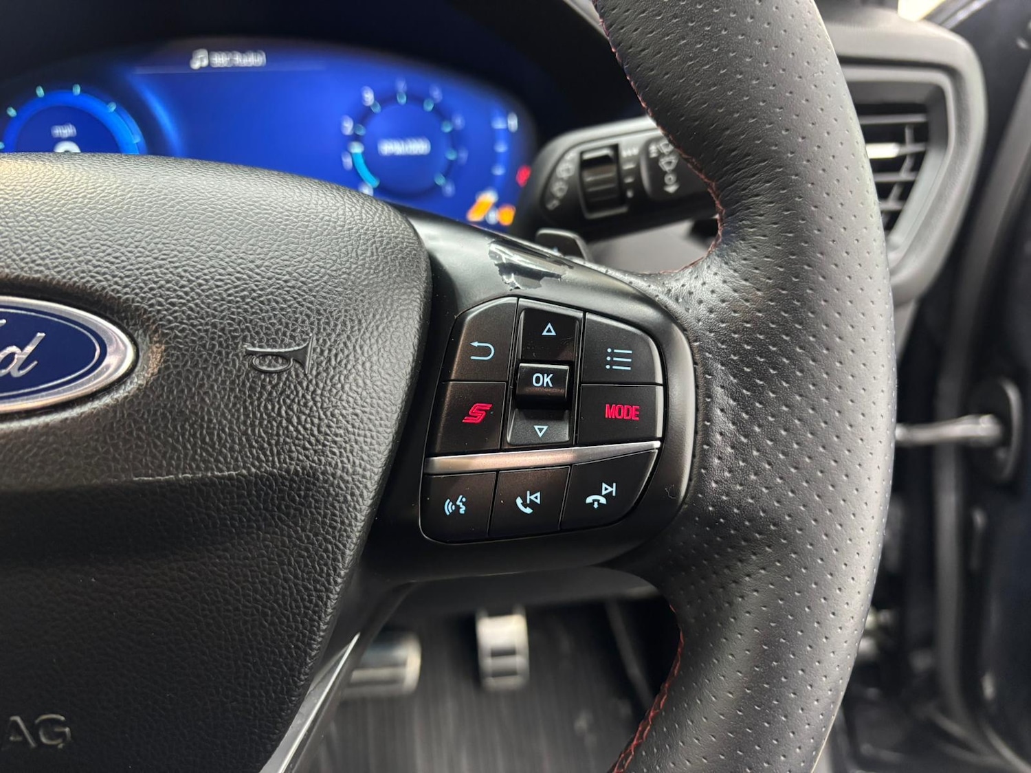 Used Ford Focus 2022 for sale - 76673166: Photo 46