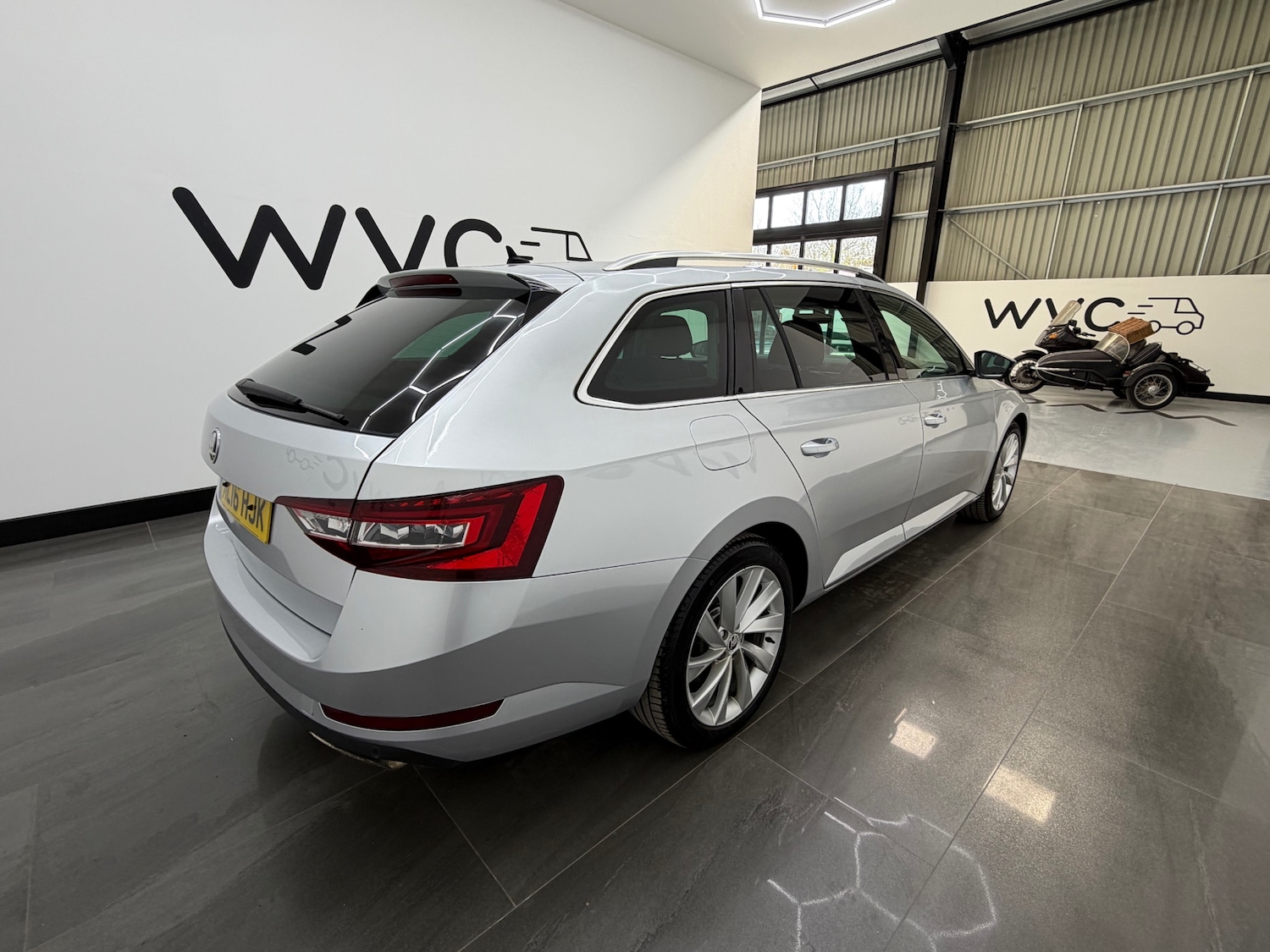 Used Skoda Superb 2016 for sale - 77947285: Photo 17