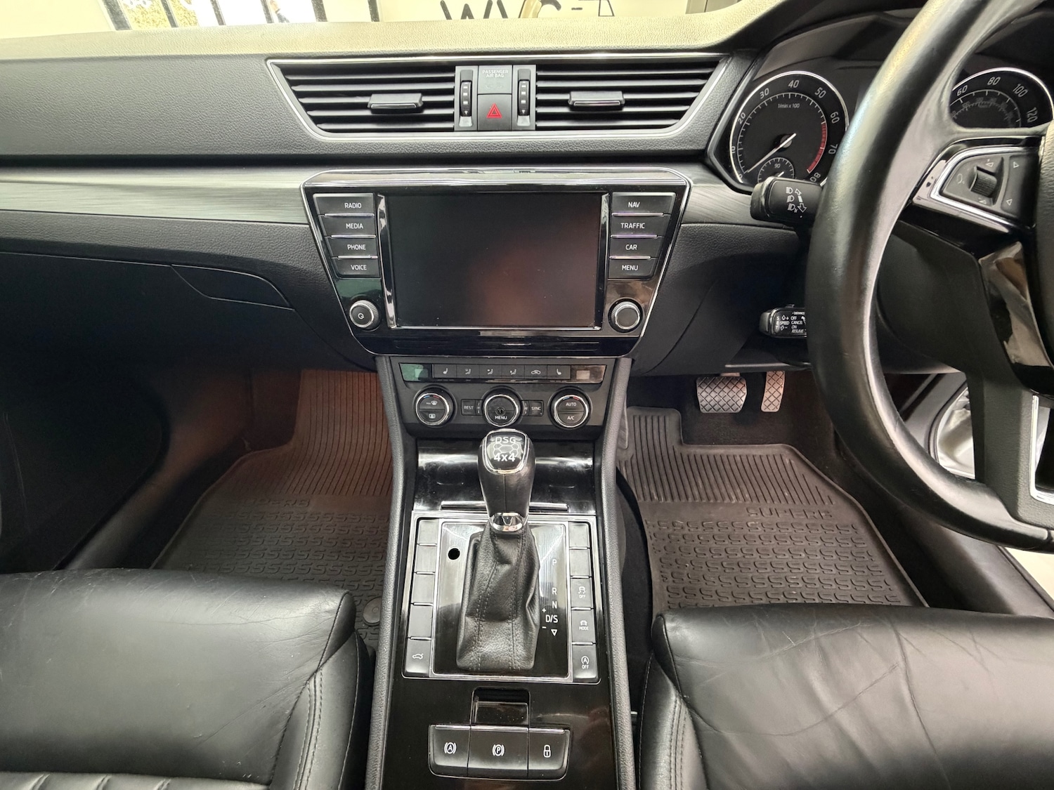 Used Skoda Superb 2016 for sale - 77947285: Photo 29