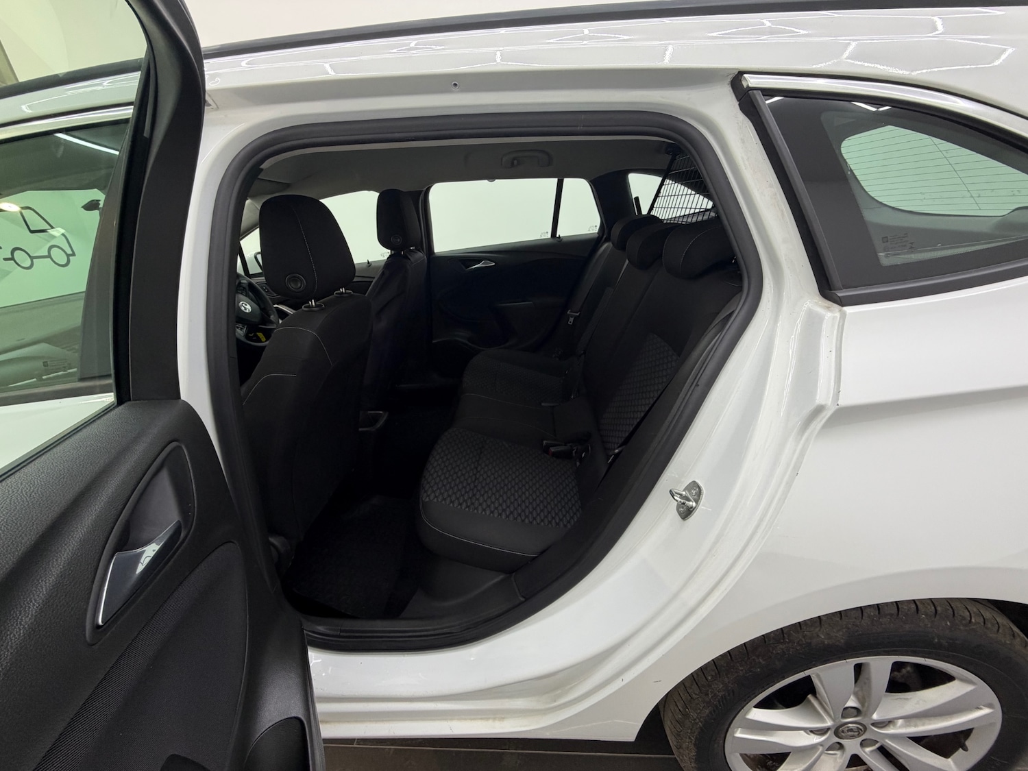 Used Vauxhall Astra 2019 for sale - 78025185: Photo 8