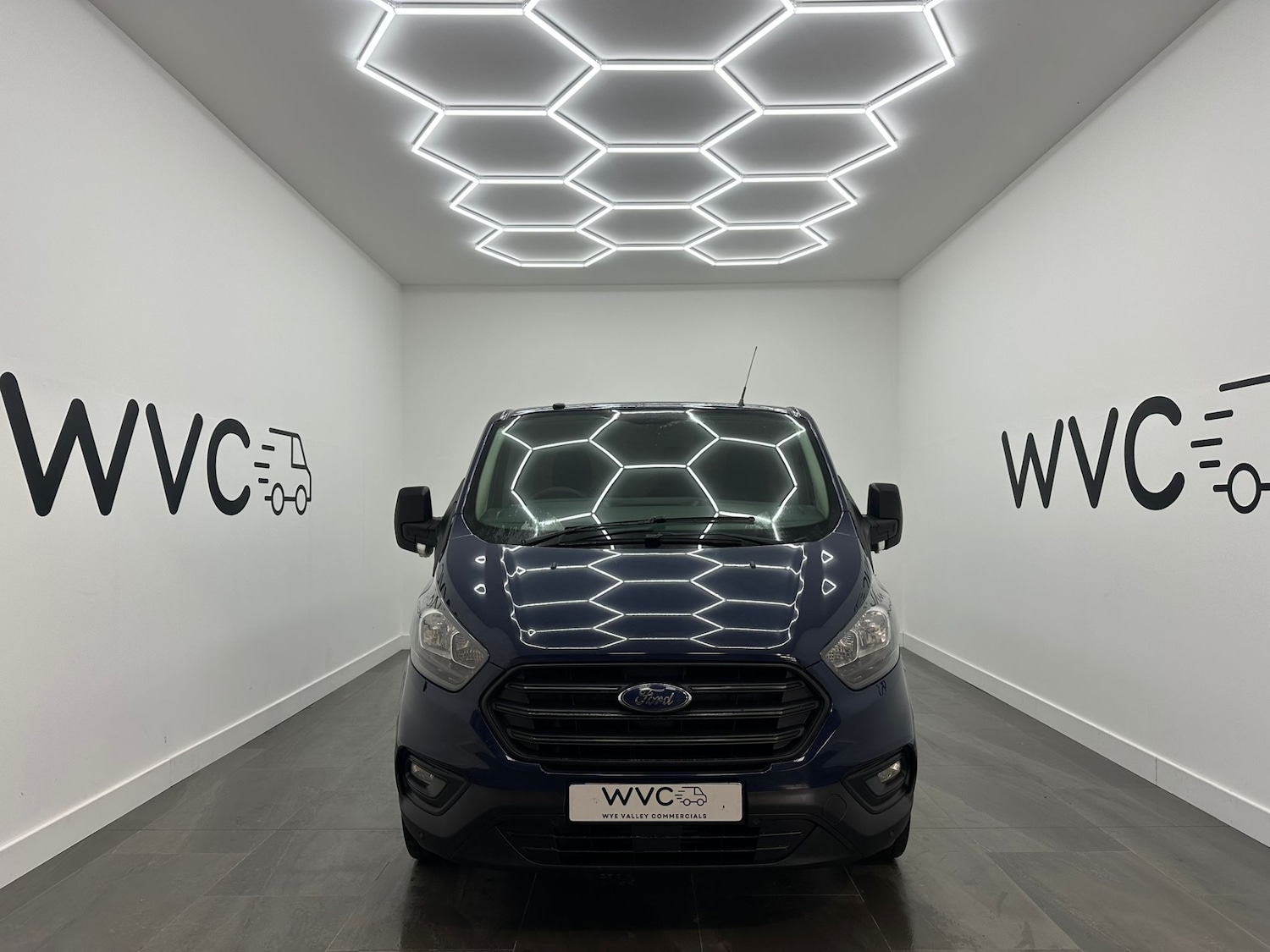 Used Ford Transit Custom 2018 for sale - 76626786: Photo 2