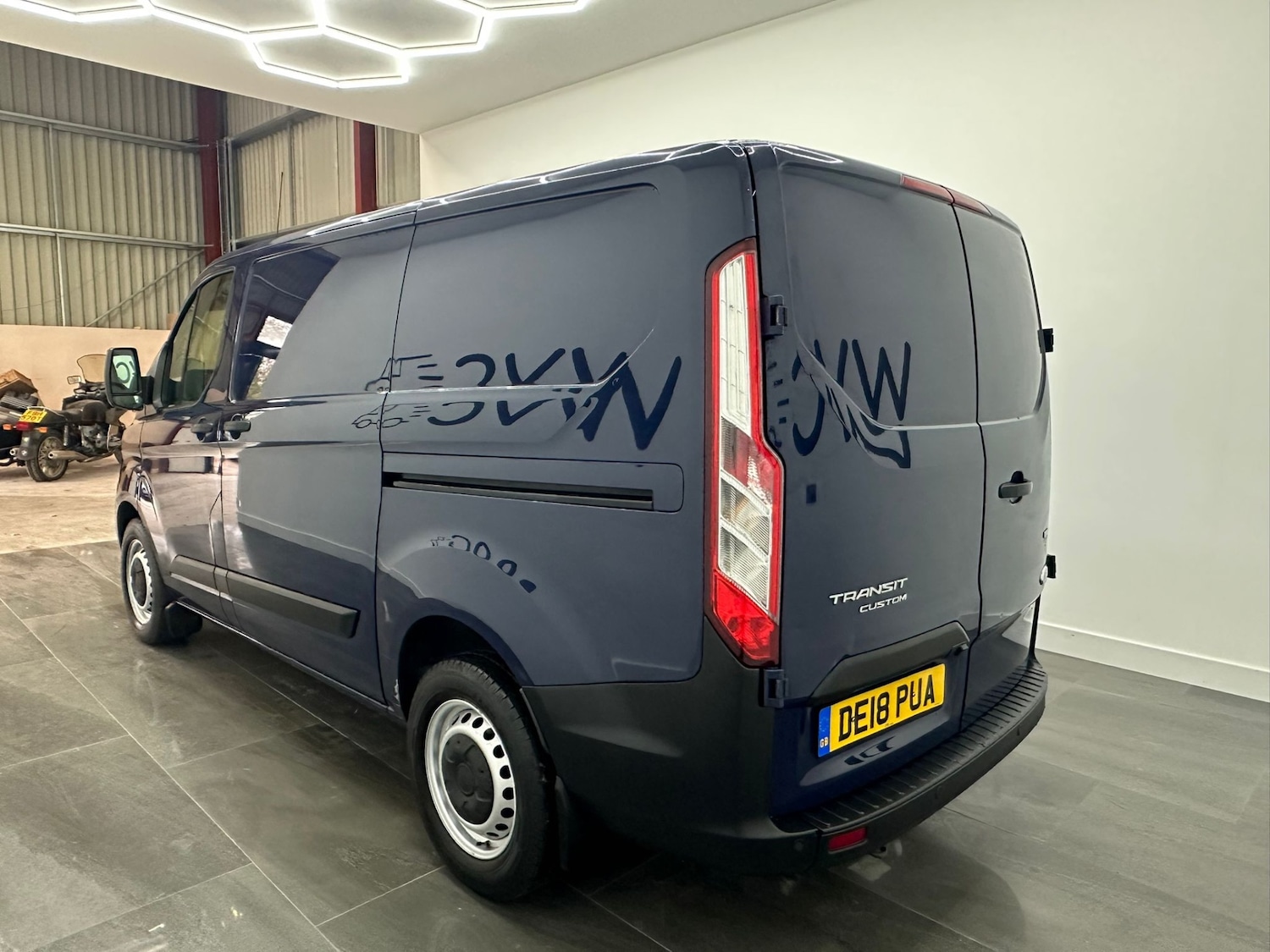 Used Ford Transit Custom 2018 for sale - 76626786: Photo 6