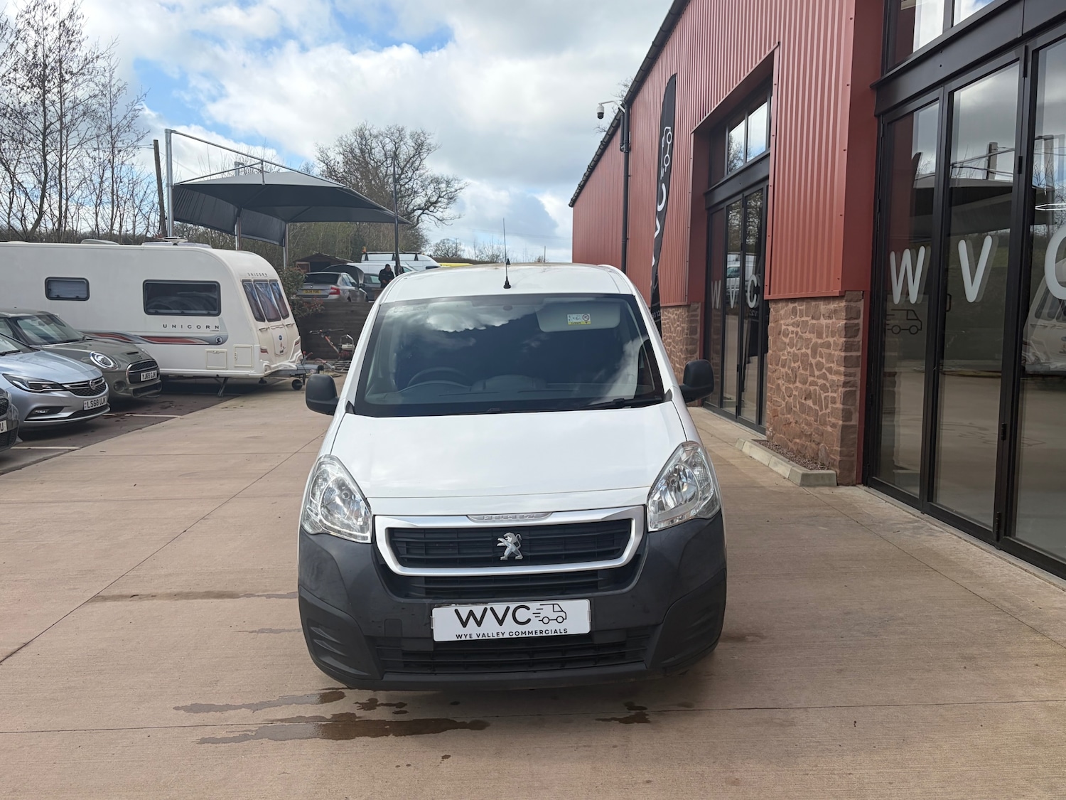 Used Peugeot Partner 2017 for sale - 77902732: Photo 2