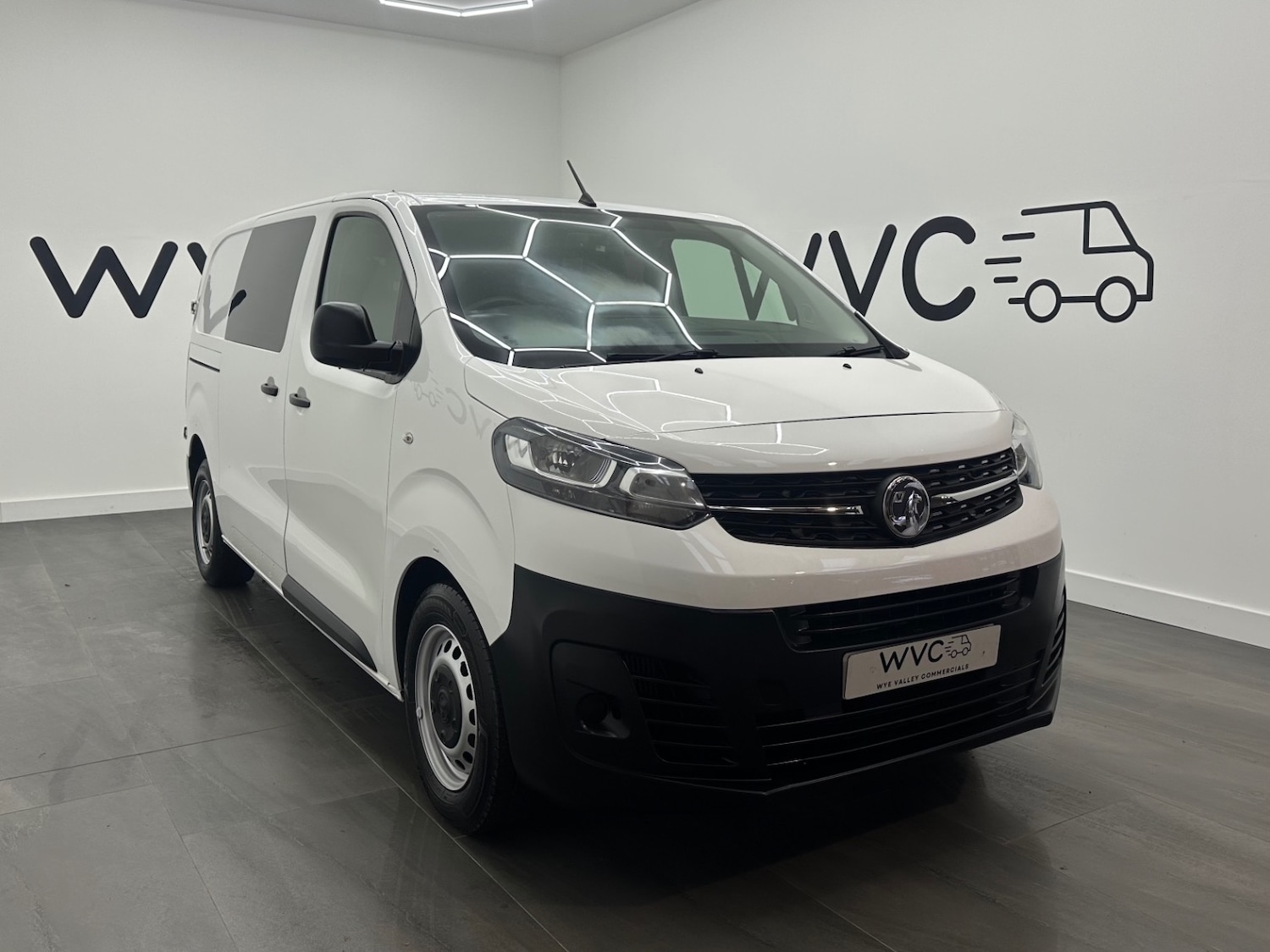 Used Vauxhall Vivaro 2020 for sale - 76722044: Photo 1