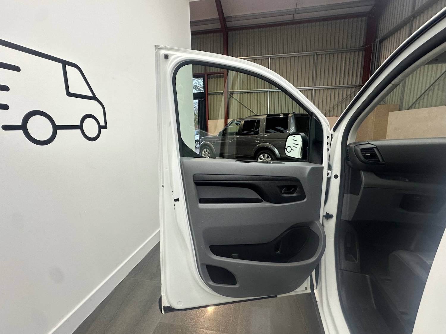 Used Vauxhall Vivaro 2020 for sale - 76722044: Photo 6