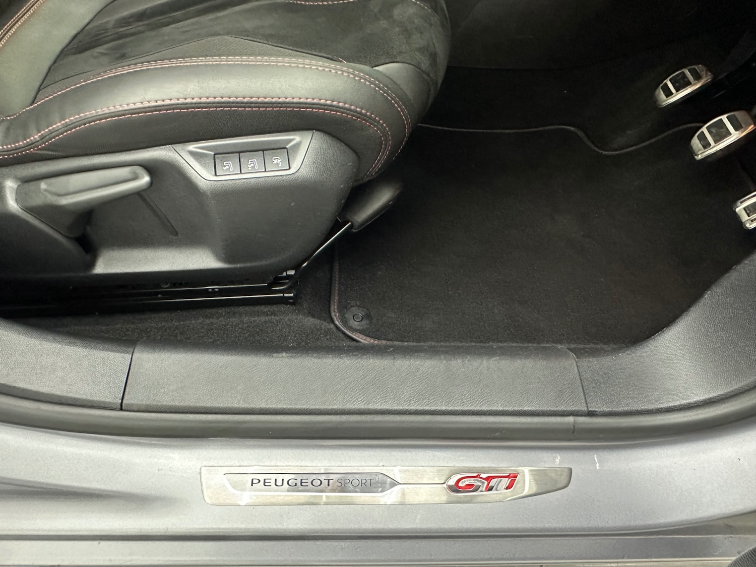 Used Peugeot 308 2021 for sale - 76946938: Photo 27