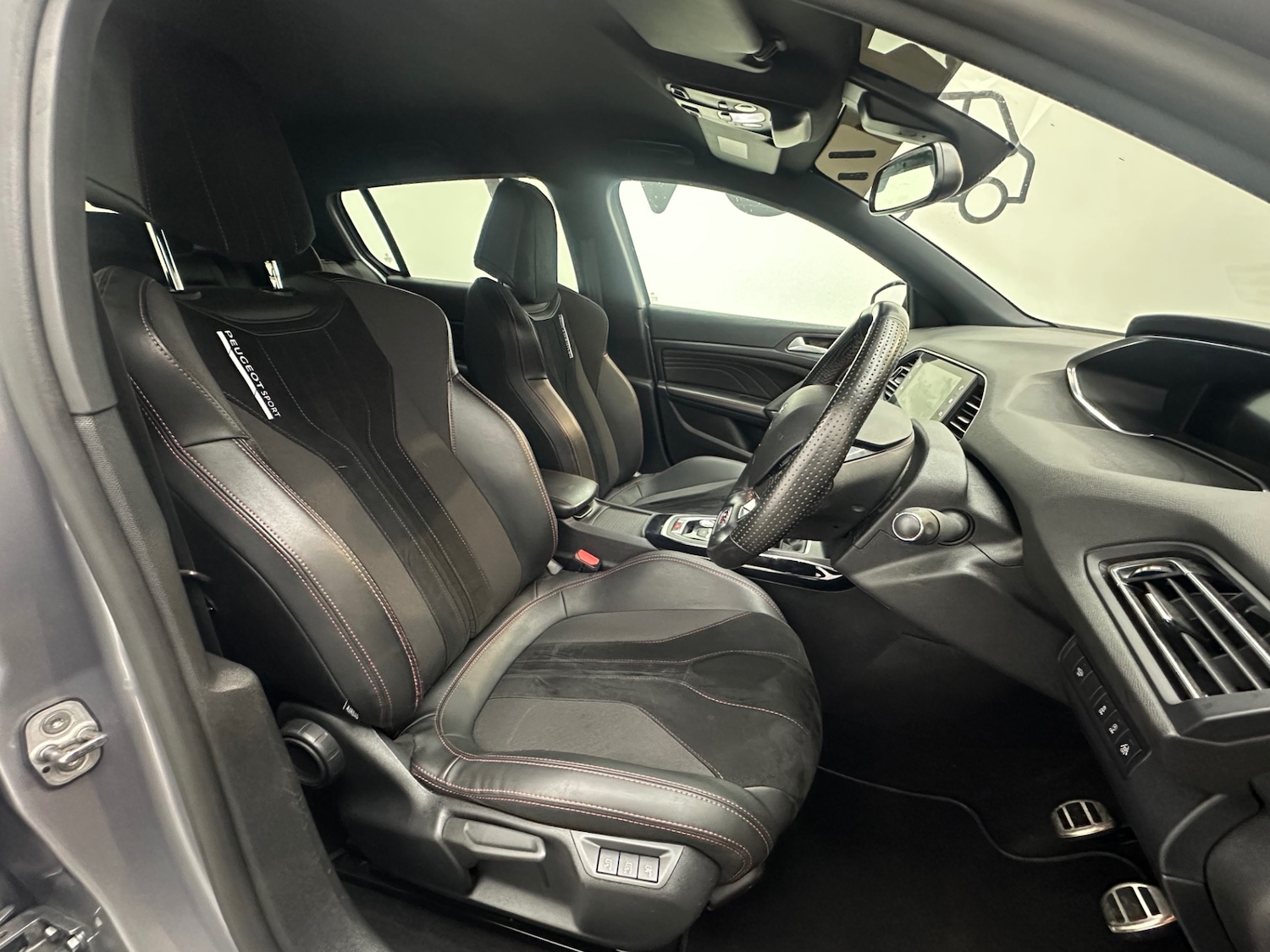 Used Peugeot 308 2021 for sale - 76946938: Photo 28