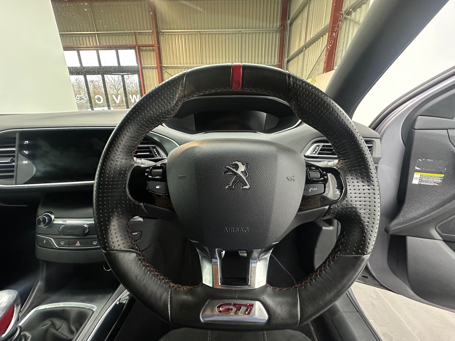 Used Peugeot 308 2021 for sale - 76946938: Photo 31