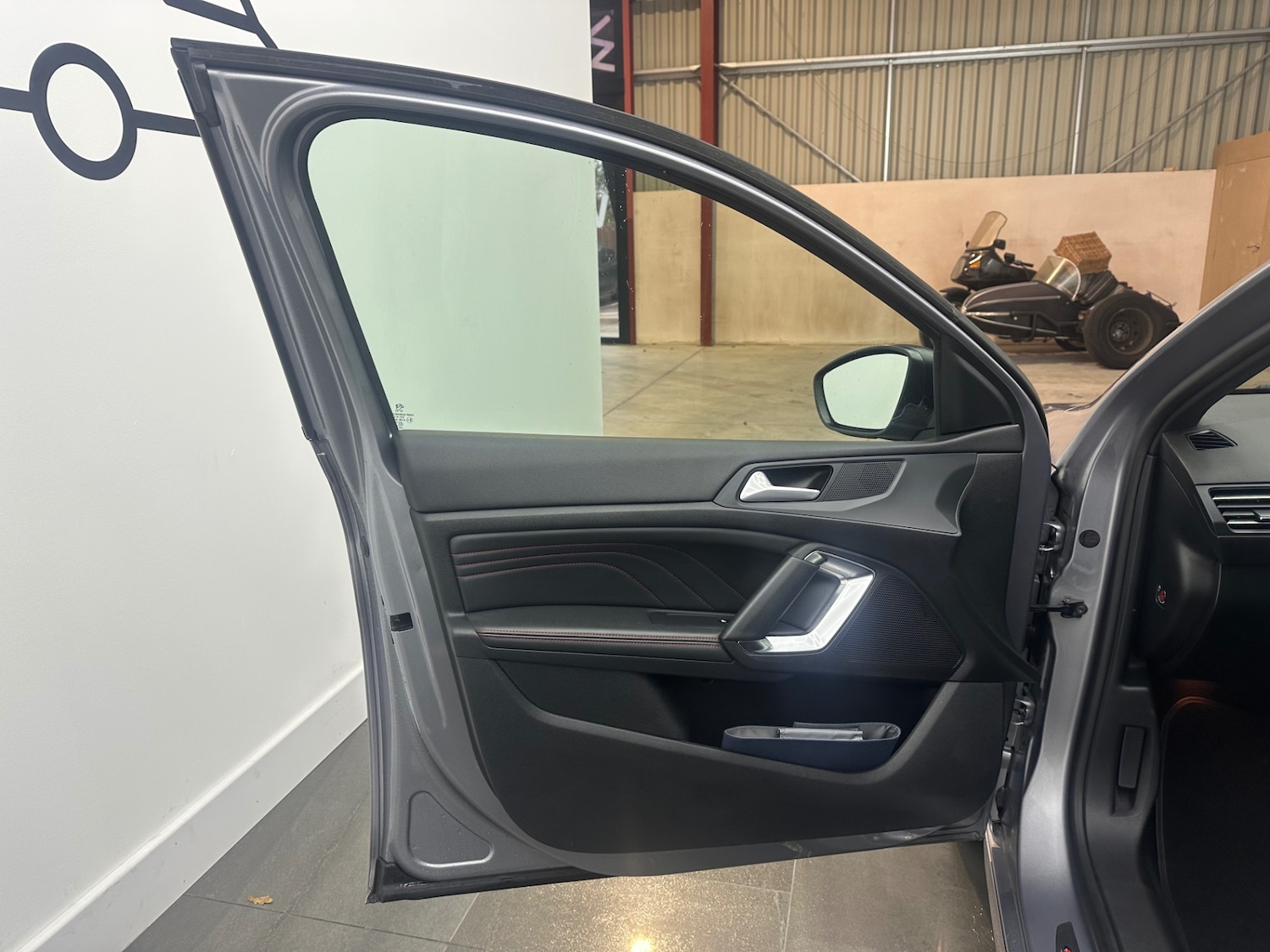 Used Peugeot 308 2021 for sale - 76946938: Photo 7