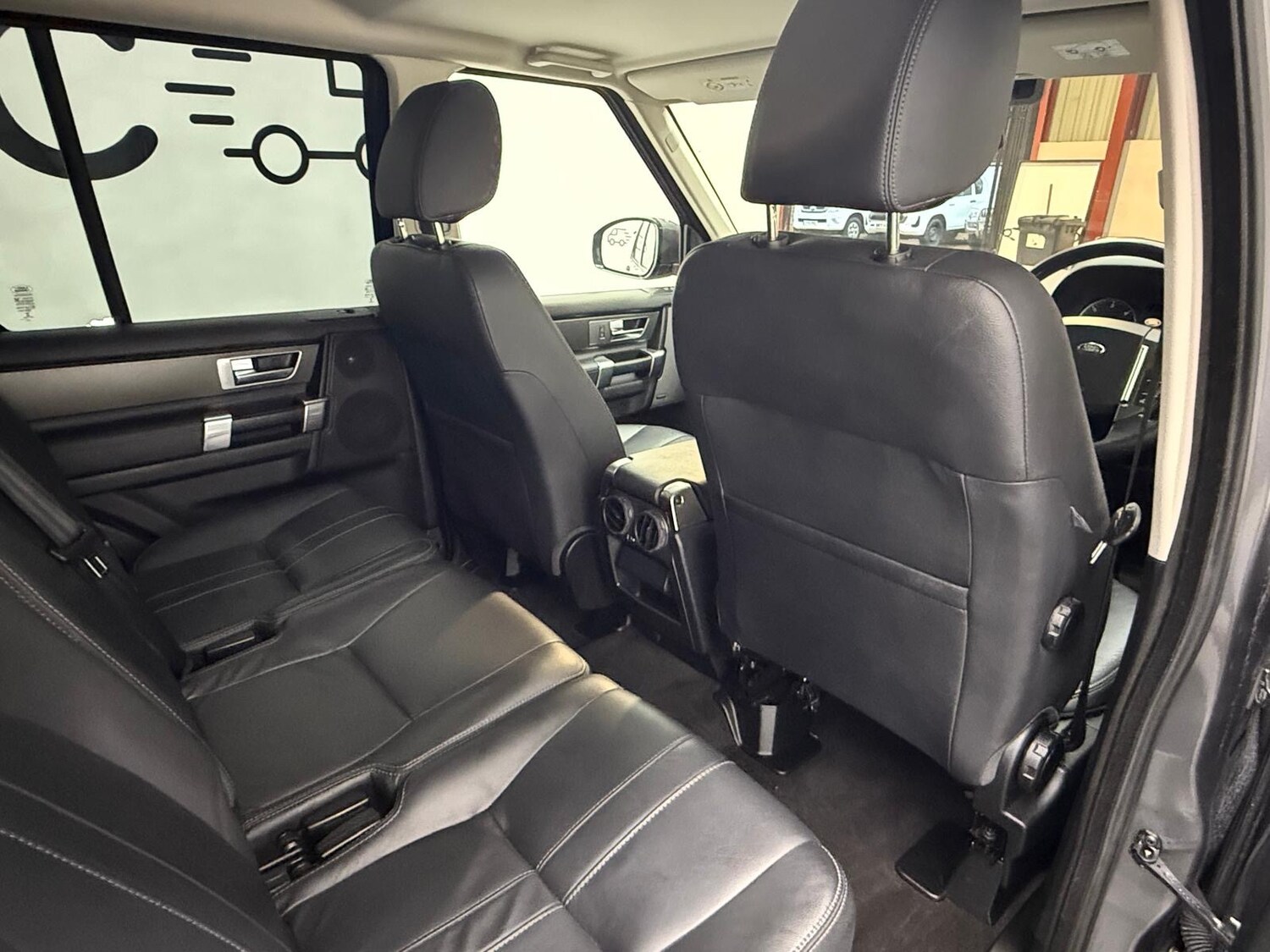 Used Land Rover Discovery 2016 for sale - 76637656: Photo 18