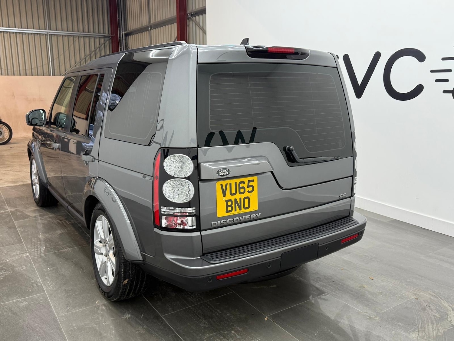 Used Land Rover Discovery 2016 for sale - 76637656: Photo 7