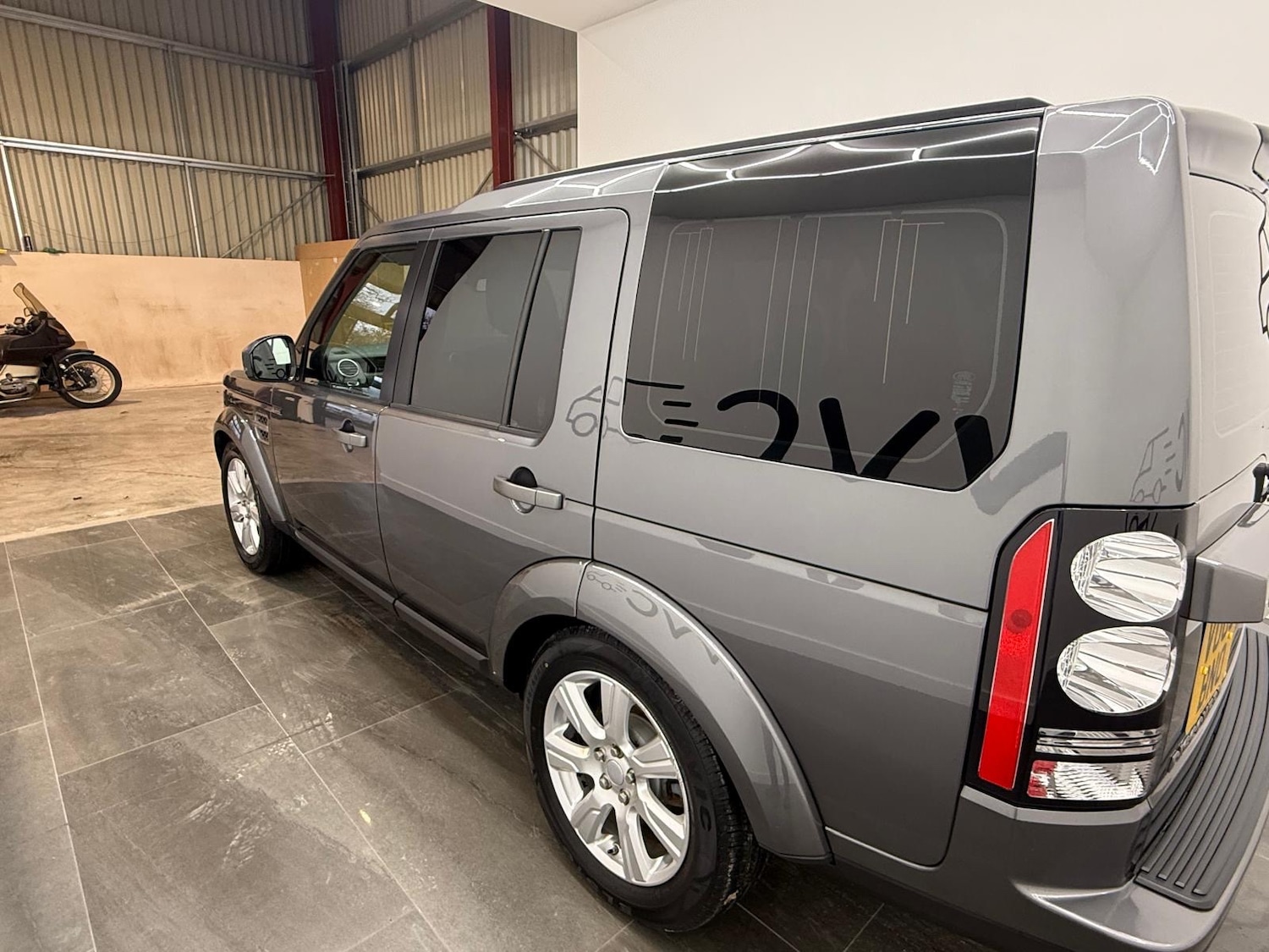 Used Land Rover Discovery 2016 for sale - 76637656: Photo 8