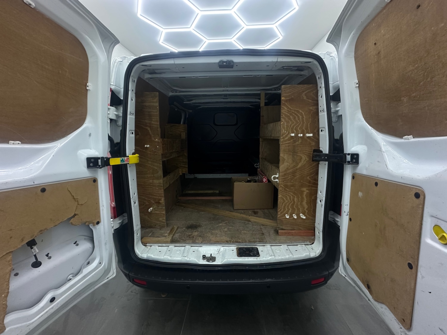 Used Ford Transit Custom 2018 for sale - 76692688: Photo 13