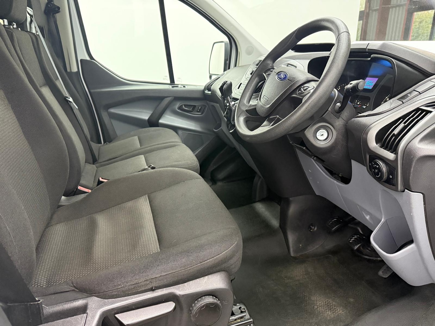 Used Ford Transit Custom 2017 for sale - 76637517: Photo 19