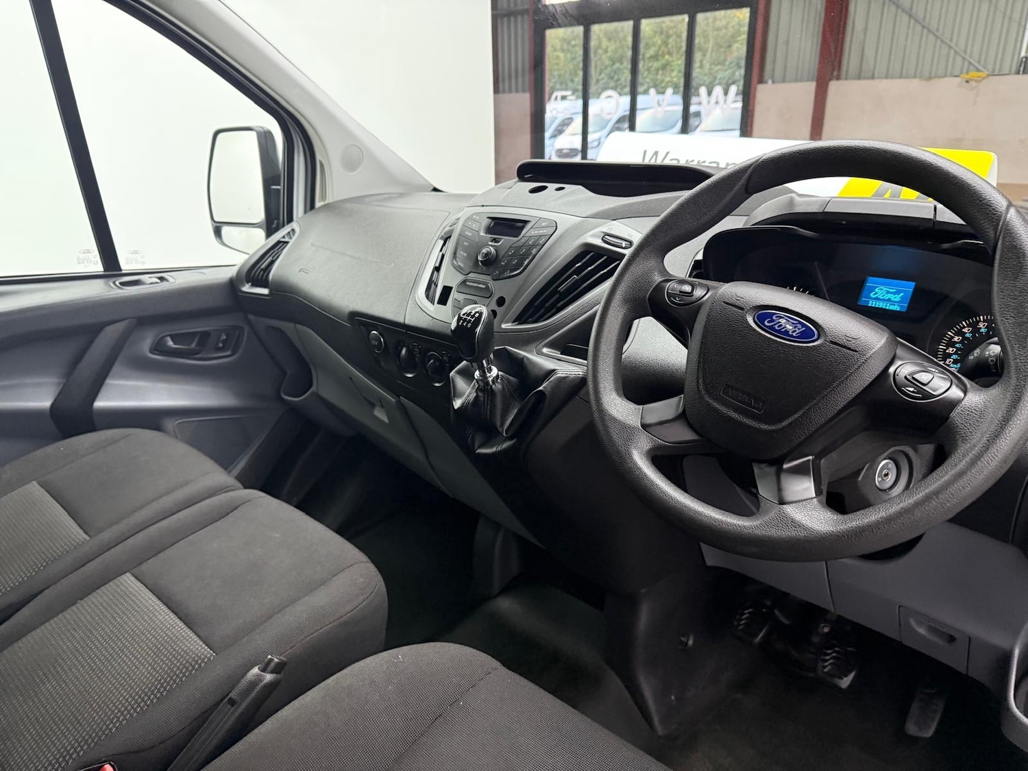 Used Ford Transit Custom 2017 for sale - 76637517: Photo 20