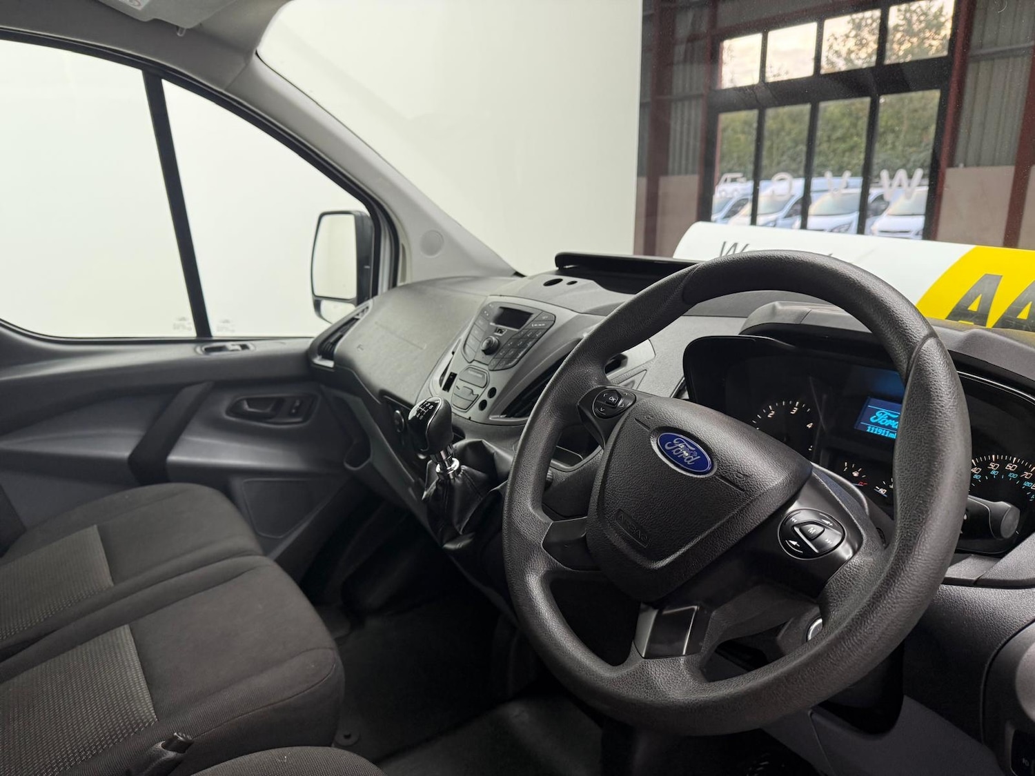 Used Ford Transit Custom 2017 for sale - 76637517: Photo 21