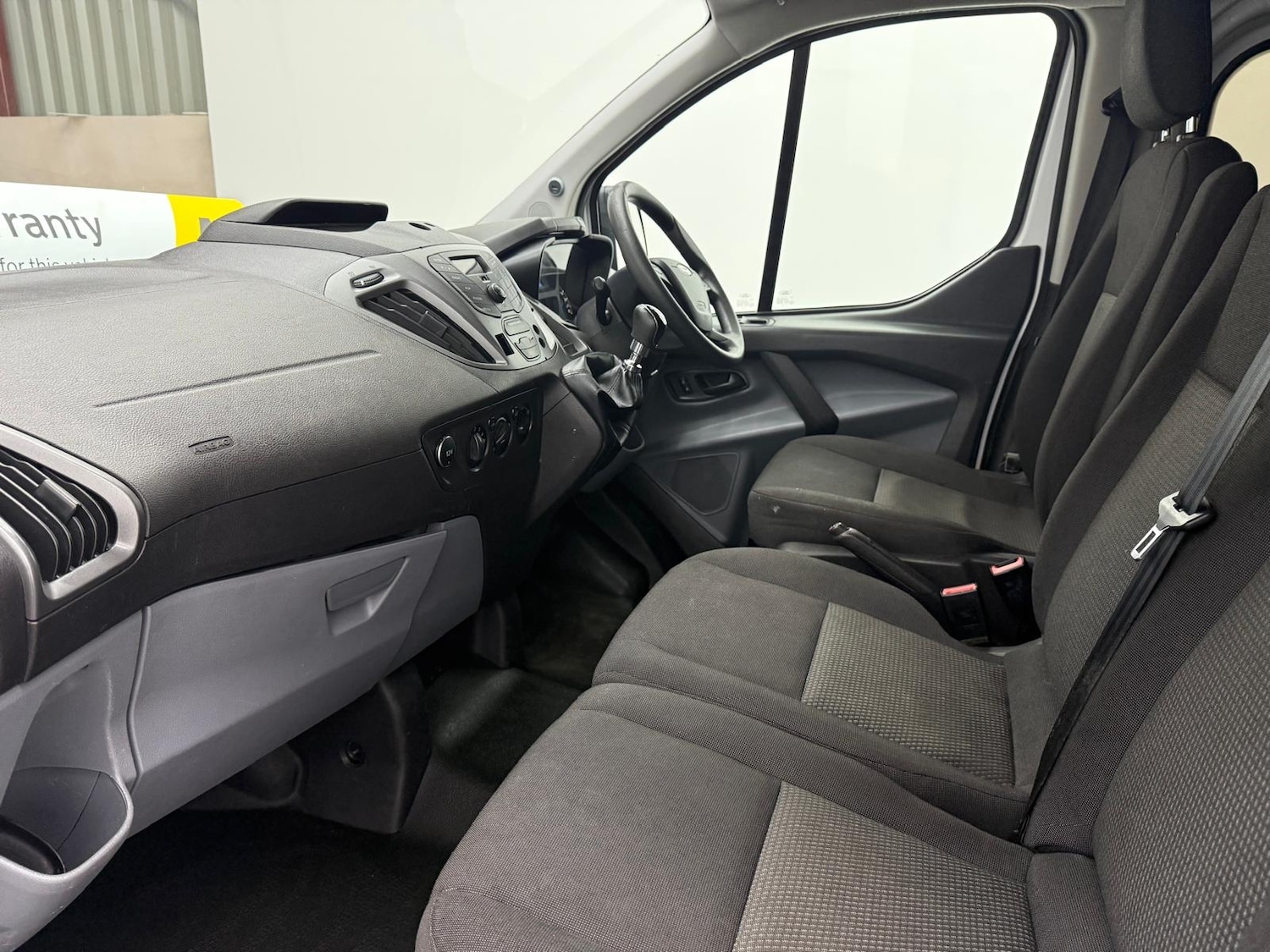 Used Ford Transit Custom 2017 for sale - 76637517: Photo 5